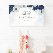 Dusty Blue Navy Floral Brautparty Banner (Insitu)