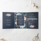 Dusty Blue Pastel Pink Hydrangeas Wedding Tri-Fol Dreifach Gefaltete Ankündigung (Innenseite)