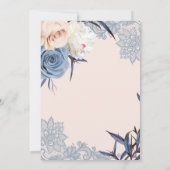 Dusty Blue & Peach Floral Lace Brautparty Einladung (Rückseite)