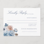 Dusty Blue & Peach Floral Wedding RSVP Postkarte (Vorderseite)