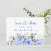 Dusty Blue Peony Blossom Chic Save the Date Einladung (Stehend Vorderseite)