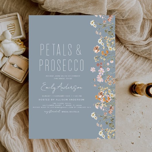 Dusty Blue Petals & Prosecco Brautparty Einladung