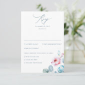 Dusty Blue Pink Blume Elegante Dreamy Wedding RSVP Karte (Stehend Vorderseite)