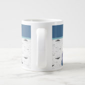 Dusty Blue Pumpkin Gnomes Aspen Rustic House Gia Jumbo-Tasse (Rückseite)