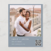 Dusty Blue QR Code Kalligrafy Wedding Einladung (Rückseite)