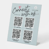Dusty Blue QR Code Social Media Modern Script Logo Sockelschild (Vorderseite)