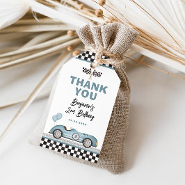 Dusty Blue Race Car Zwei Fast Boy Geburtstagsfavor Geschenkanhänger