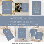 Dusty Blue Religious Cross Boy Erste Kommune Quadratischer Aufkleber