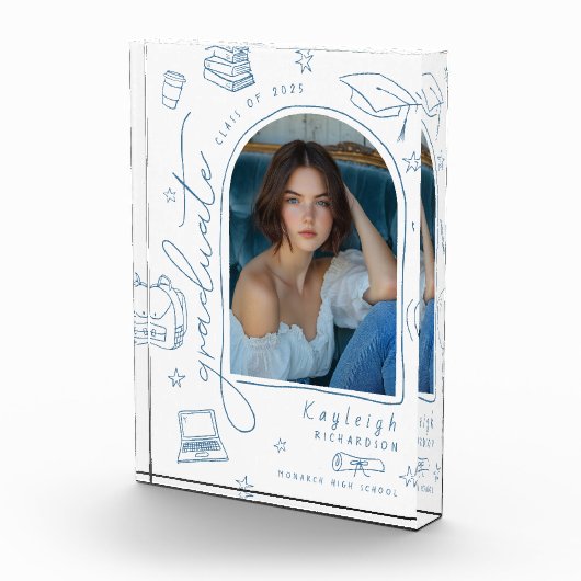 Dusty Blue Retro Hand Drawing Abschluss Foto Block (Rechts)