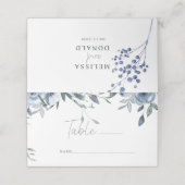 Dusty Blue Rose Blume Hochzeit Platzkarte (Außenseite Aufgefaltet)