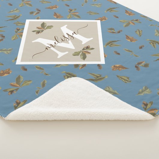 Dusty Blue Rustic Brown Blätter Mit Monogramm Sherpadecke (3/4)