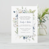 Dusty Blue Sage Green Gray Floral Frame Wedding Einladung (Stehend Vorderseite)