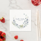 Dusty Blue Sage Green Winter Wedding Floral Serviette (Beispiel)