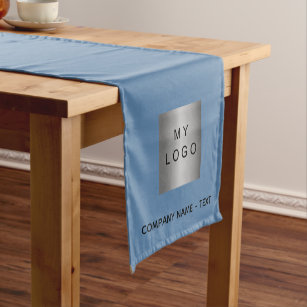 Dusty Blue Salon Business Logo Kurzer Tischläufer