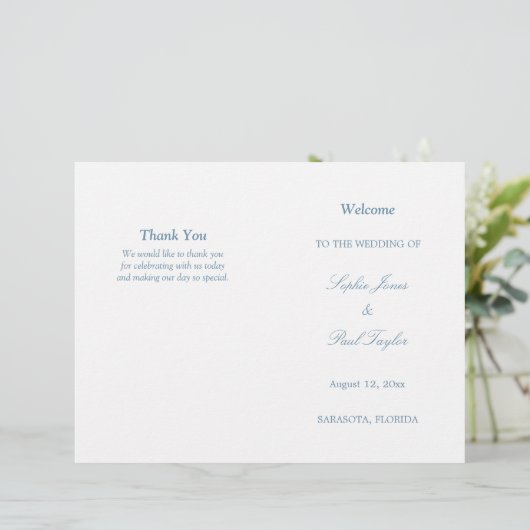 Dusty Blue Script Bi-Fold Wedding Program (Stehend Vorderseite)