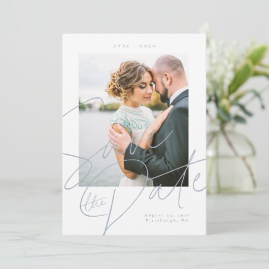 Dusty Blue Script Save the Date Foto Card Einladung (Stehend Vorderseite)
