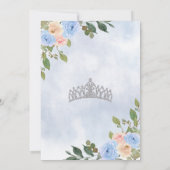 Dusty Blue Silver Floral Princess Quinceañera Einladung (Rückseite)