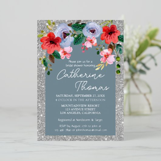 Dusty Blue Silver Glitzer Aquarell Blumenstrauch Folieneinladung (Stehend vorne)