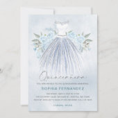 Dusty Blue Silver Glitzer Blumenkleid Quinceañera Einladung (Vorderseite)