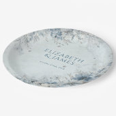 Dusty Blue Silver Rose Winter Floral Wedding Pappteller (Schrägansicht)