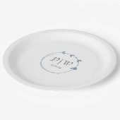 Dusty Blue Simple Heart Wreath Monogram Wedding Pappteller (Schrägansicht)