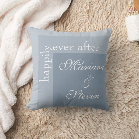 Dusty Blue Simple Modern Chic Script Wedding Throw Kissen (Decke)