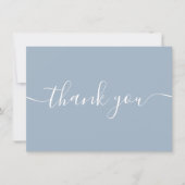 Dusty Blue Simple Modern Elegantes Script Dankeskarte (Vorderseite)