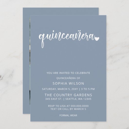Dusty Blue Simple Script Quinceanera Foto Einladung (Vorne/Hinten)