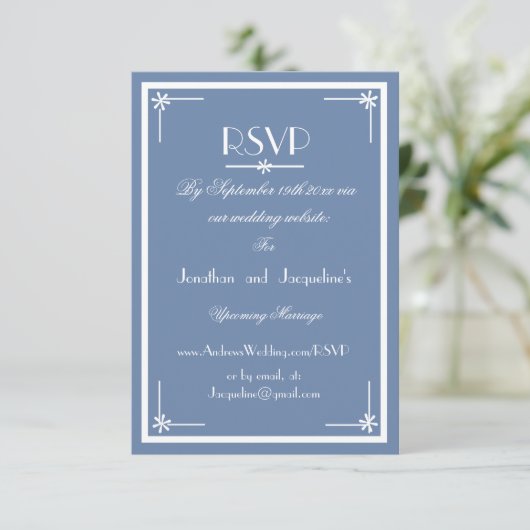 Dusty Blue Skript-Website E-Mail Hochzeit RSVP-Kar RSVP Karte (Stehend Vorderseite)
