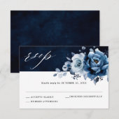 Dusty Blue Slate Navy Floral Botanical Wedding RSV RSVP Karte (Vorne/Hinten)