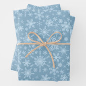 Dusty Blue Snowflakes Winterurlaub Weihnachten Geschenkpapier Set (Beispiel)