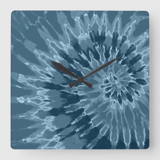 Dusty Blue Spiral Gefärbte Krawatte Clock Quadratische Wanduhr (Vorderseite)