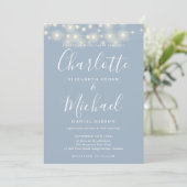 Dusty Blue String Lights Script Foto Wedding Einladung (Stehend Vorderseite)
