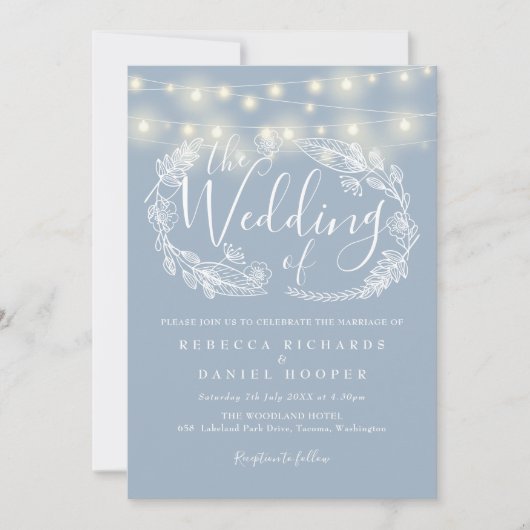Dusty Blue String Lights Script Wedding Einladung (Vorderseite)