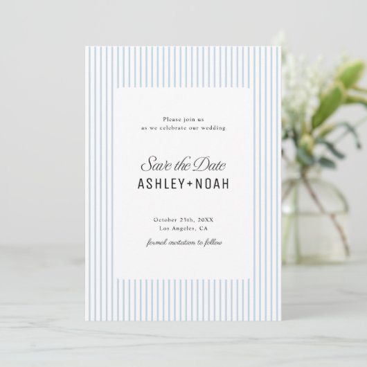 Dusty Blue Striped Elegance Classy Wedding Save The Date (Stehend Vorderseite)
