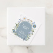 Dusty Blue Tee Party Baby in Bloom Baby Dusche Geschenkanhänger (Beispiel)