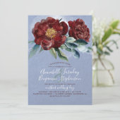 Dusty Blue und Cranberry Burgundy Red Wedding Einladung (Stehend Vorderseite)