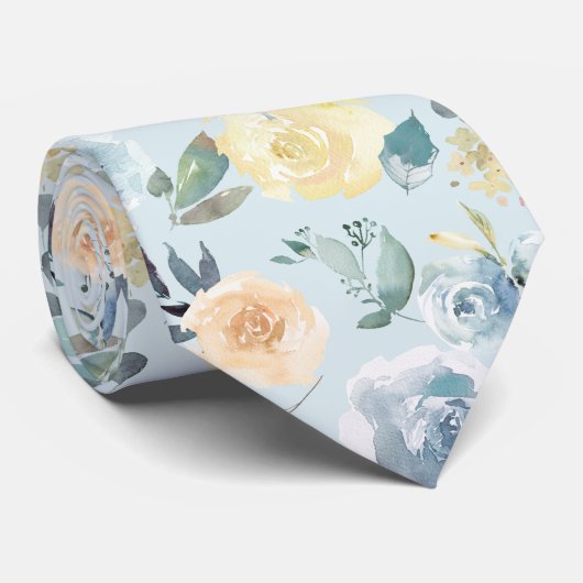 Dusty Blue und Cream Floral Rose Aquarell Krawatte (Gerollt)