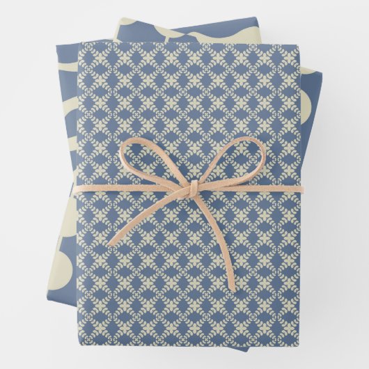 Dusty Blue und Cream Muster of Christmas Geschenkpapier Set (Beispiel)