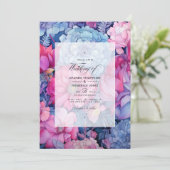 Dusty Blue und Fuchsia Floral Wedding Einladung (Stehend Vorderseite)