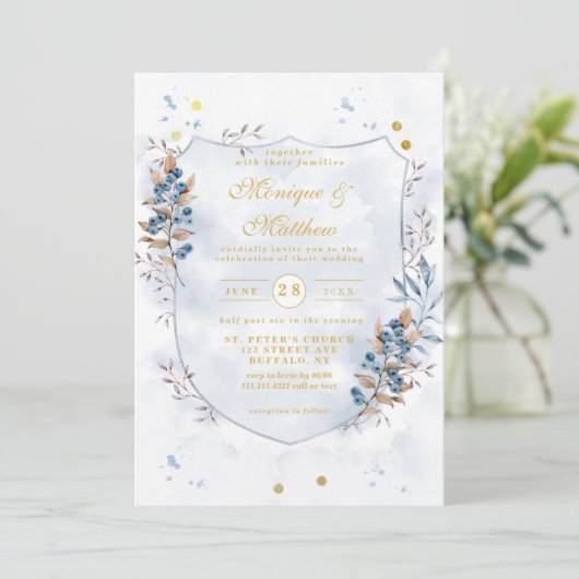 Dusty Blue und Gold Blueberries Shield Wedding Einladung (Stehend Vorderseite)