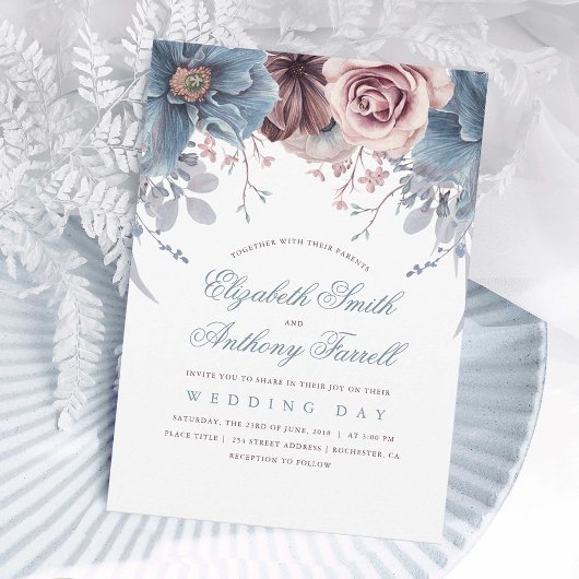 Dusty Blue und Mauve Watercolor Floral Wedding Einladung