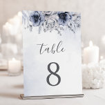 Dusty Blue und Navy Floral Elegante Hochzeit Tischnummer<br><div class="desc">Elegante,  moderne,  blumengeschmückte Tischnummern mit staubblauen Aquarellfarben mit handgeschriebener Kalligraphie.</div>