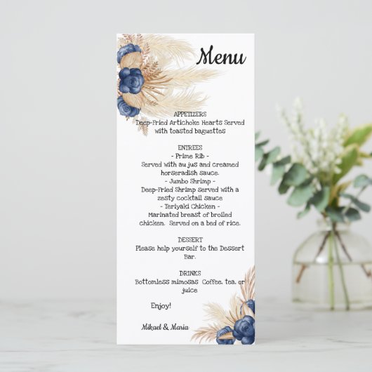 Dusty Blue und Pampas Floral Brautparty Menu Menükarte (Stehend Vorderseite)
