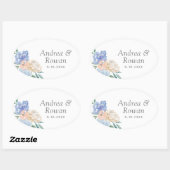 Dusty Blue und Pink Floral Wedding Ovaler Aufkleber (Blatt)