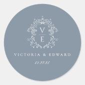 Dusty Blue Wappen Monogram Wedding Umschlag Aufkle Runder Aufkleber (Vorderseite)