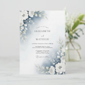 Dusty Blue Watercolor Floral Wedding Einladung (Stehend Vorderseite)