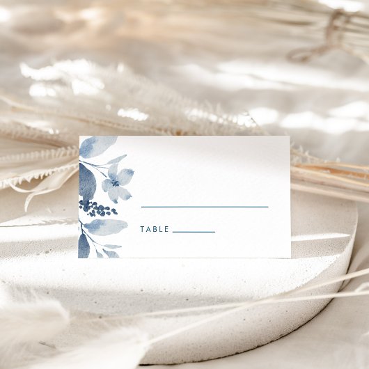 Dusty Blue Watercolor Floral Wedding Platzkarte
