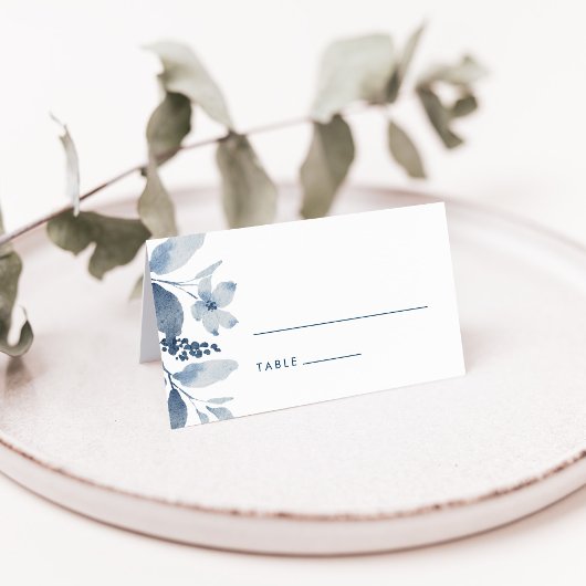 Dusty Blue Watercolor Floral Wedding Platzkarte