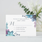 Dusty Blue Watercolor Floral Wedding RSVP Karte (Stehend Vorderseite)